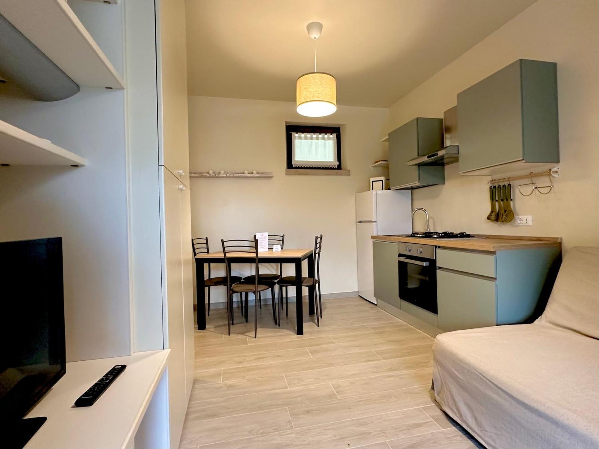 Lauri & Faggi Lejlighedshotel Desenzano del Garda Eksteriør billede