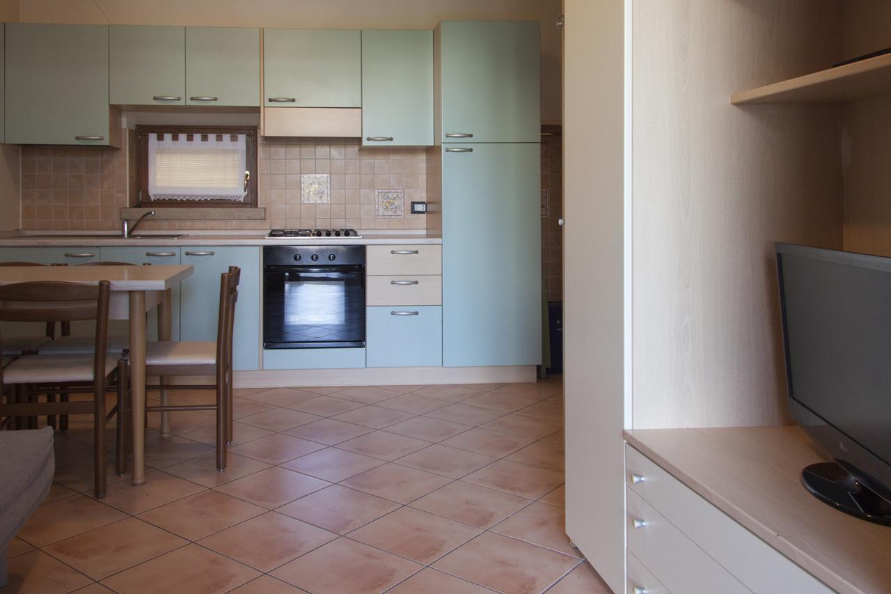 Lauri & Faggi Lejlighedshotel Desenzano del Garda Eksteriør billede