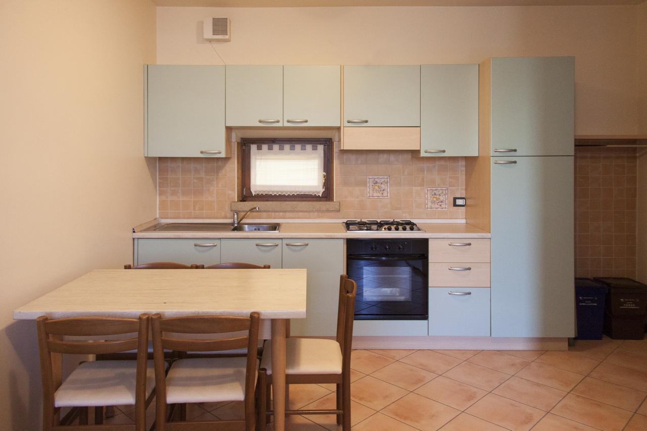 Lauri & Faggi Lejlighedshotel Desenzano del Garda Eksteriør billede